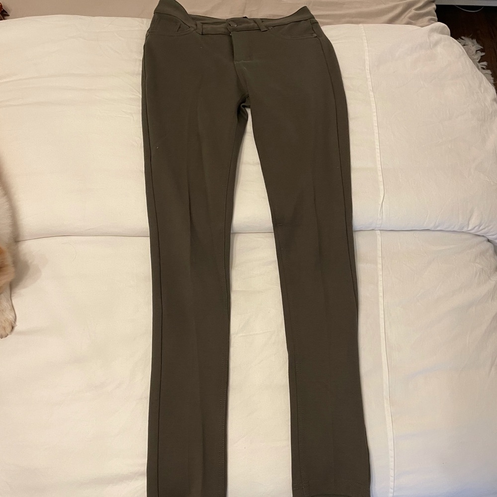 Doremi Olive Green Pants